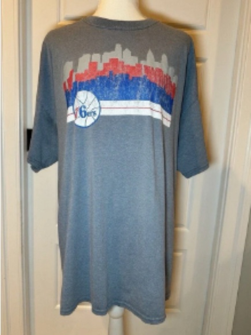 Gray Men’s Short Sleeve Graphic T-Shirt with Red & Blue Accent